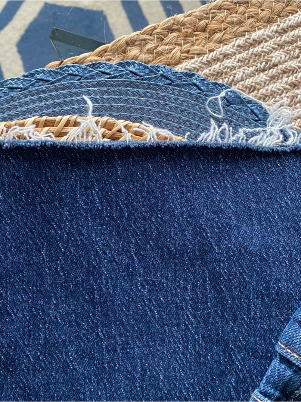 ZARA Dark Wash Ankle Length High Rise Jeans! 👖 - Picture 12 of 17